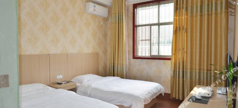 居冠宾馆(平顶山凌云路店)图片