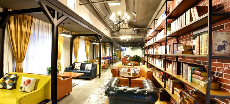 喆啡酒店(成都前锋路地铁站电子科大店)图片