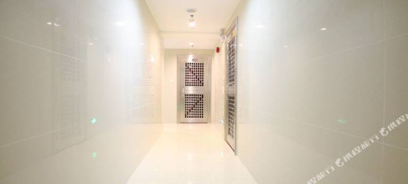 广州驿龙国际公寓(万胜围地铁站店)图片