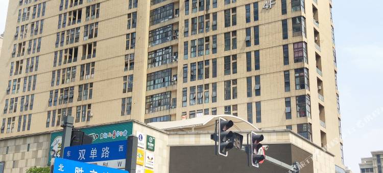 易佰良品酒店(上海瑞金医院嘉定新城地铁站店)图片