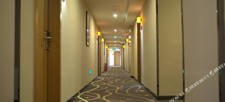 速8酒店(简阳香港城新民街店)图片