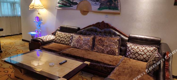 无极富泰大酒店图片