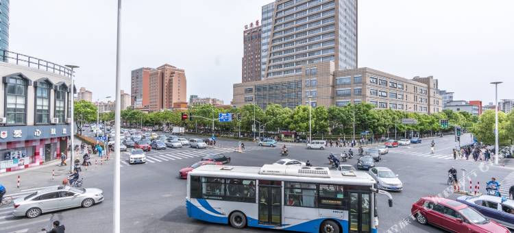 上海陆家嘴新国际博览中心店公寓(18号店)图片
