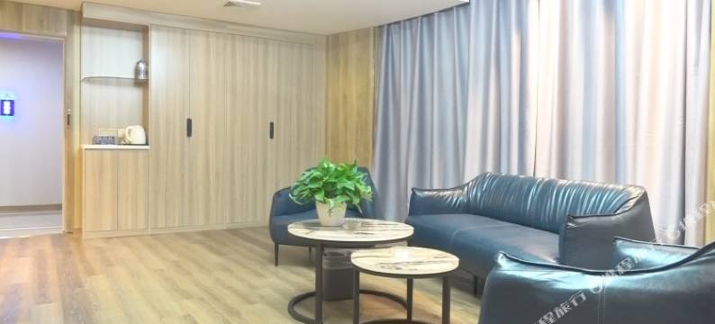 亚龙苑大酒店图片