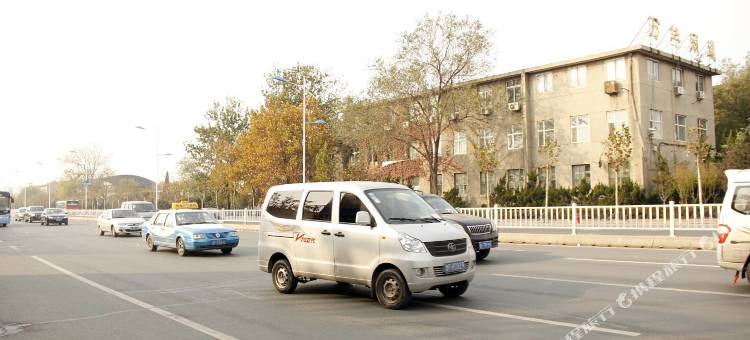 OYO烟台红日时尚宾馆图片