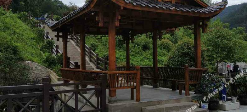 张家界义琴客栈图片