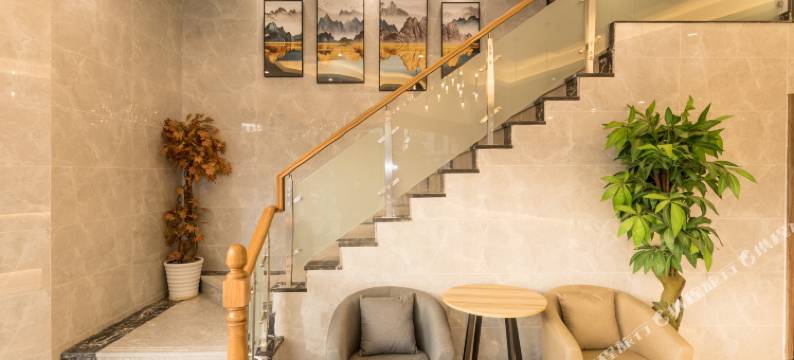 上海恒枫酒店(北外滩平凉路地铁站店)图片