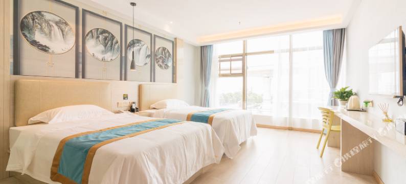 武汉洲豪酒店(凯撒国际KTV阳逻开发区地铁站店)图片