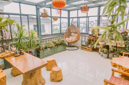 大理龙乐畔溪客栈