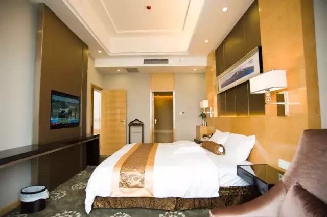 Zhongxiang Runde Hotel Hotel Overview