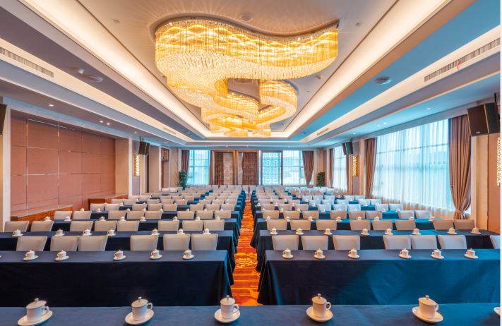 Grand Goblet HotelOver view