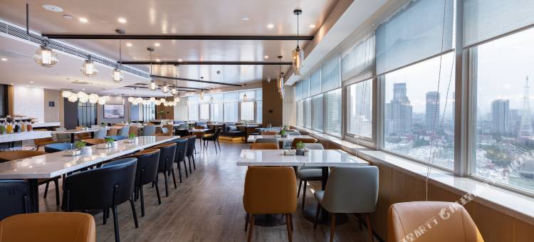 济南大观园亚朵酒店图片