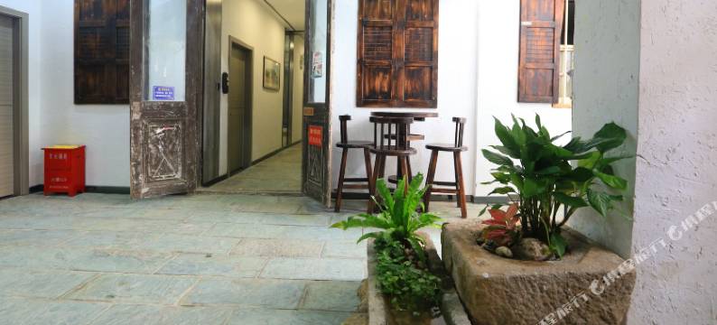 厦门一杯茶酒店(中山路步行街店)图片