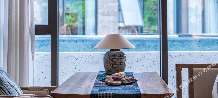 云孚里云宿·云水居私汤度假民宿 (峨眉山游客中心店)图片