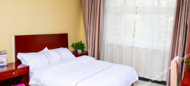 舞钢道之合矿山酒店图片