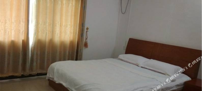 三百山温泉民宿(新三段分店)图片