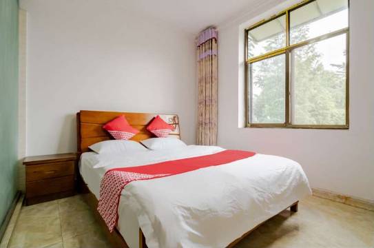 OYO云龙客栈(大观镇店)