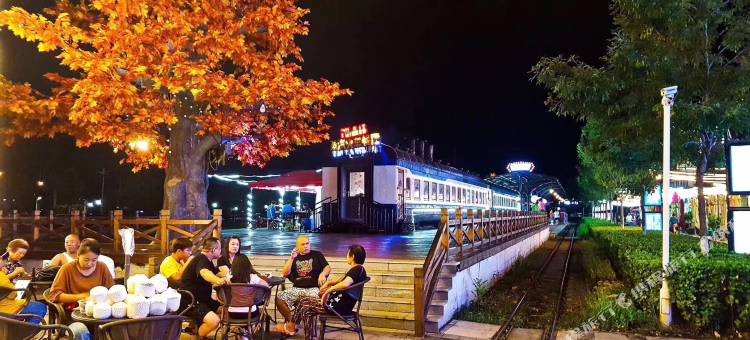 蔚蓝海岸海景公寓(东戴河山海同湾店)图片