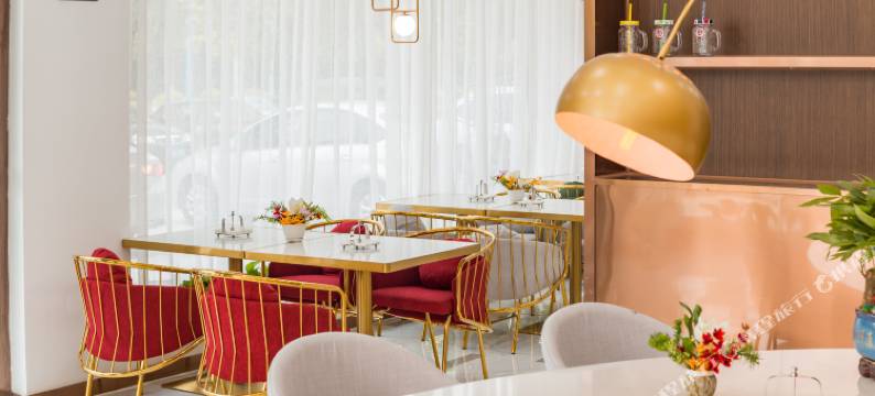 白玉兰酒店(上海莘庄工业区中春路店)图片