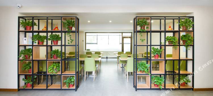 新悦酒店 (牡丹江火车站新华路店)图片