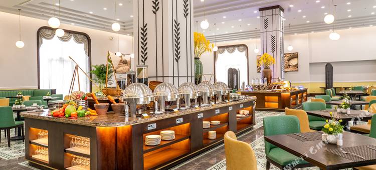 南强南定饭店(Nam Cuong Nam Dinh Hotel)图片