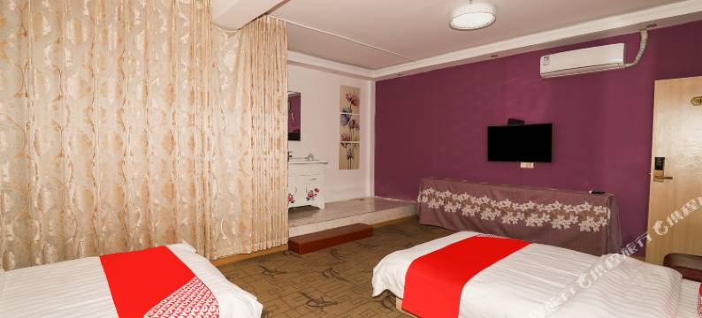 泰州逸君假日酒店(苏北商业广场店)图片