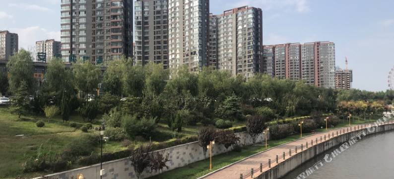 曼巴电竞商务酒店(襄汾店)图片