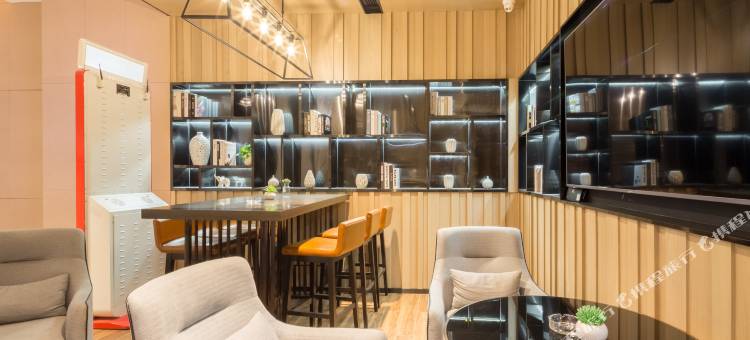 宜尚酒店(长沙万象城湘雅三医院地铁站店)图片