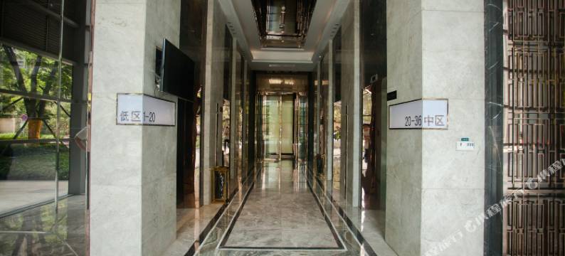 长沙朵悦设计师江景酒店(长沙碧沙湖地铁站店)图片