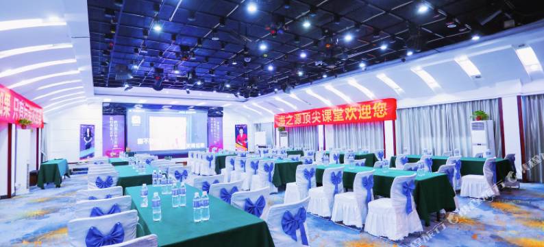 楠庭酒店(长沙火车站万家丽地铁站店)图片