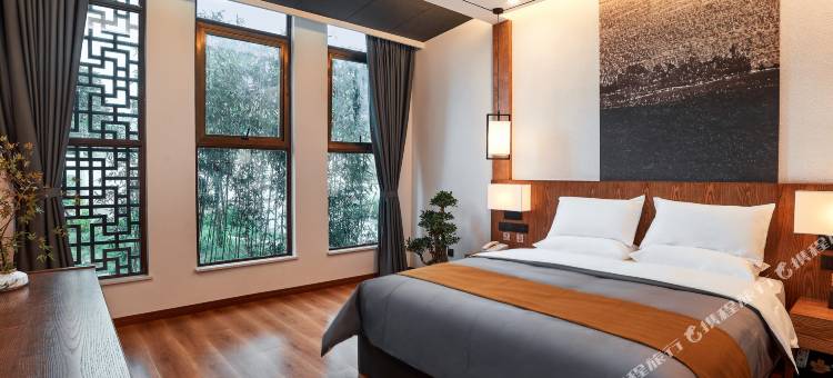 花美时民宿(连城冠豸山景区店)图片