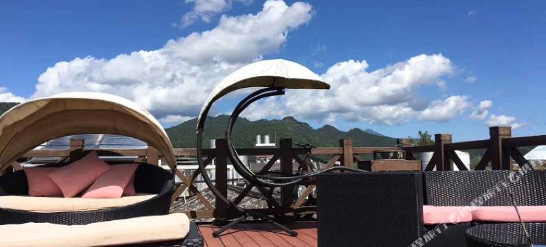 他她故事度假旅馆(和顺古镇图书馆店)图片