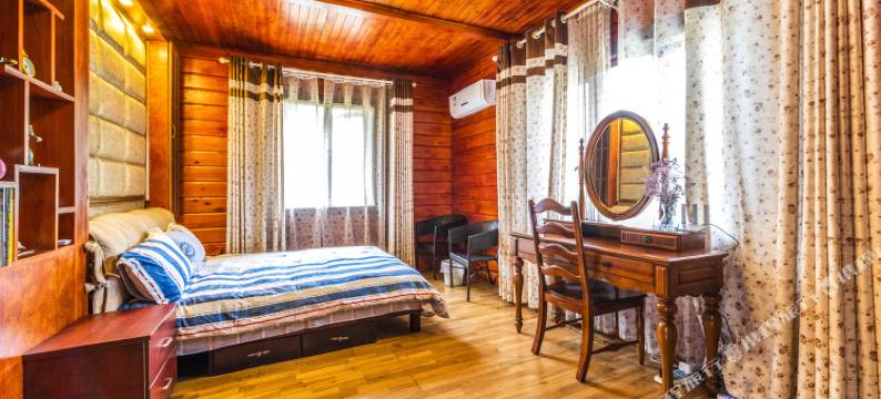 南京甘泉湖木屋7号伴山•隐墅度假别墅图片