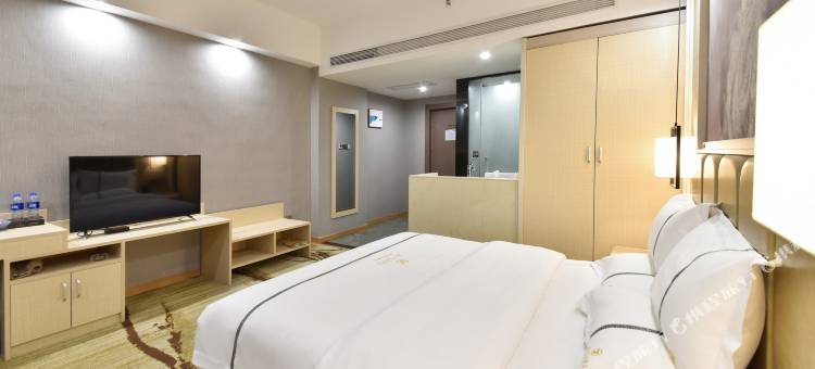 湘潭亚汀克拉酒店(九华高铁北站店)图片