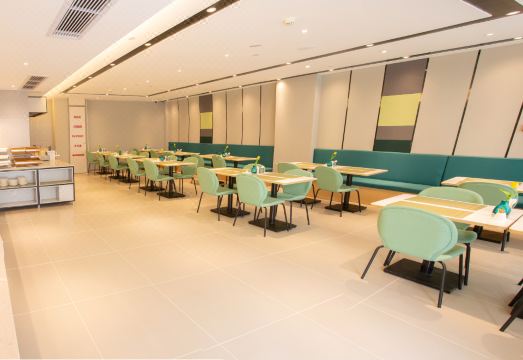 Homeinn Selected Hotel (Chuzhou Mingguang Mingzhu Avenue Zhengyuan Plaza) Hotel Overview