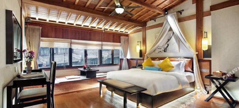 桂林青三舍艺术客栈(象鼻山景区两江四湖店)图片