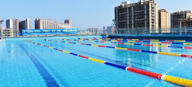 深圳澔悦格兰云天国际酒店(国际会展中心海上田园东地铁站店)图片