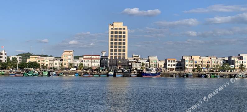 雷州黄金海岸大酒店图片