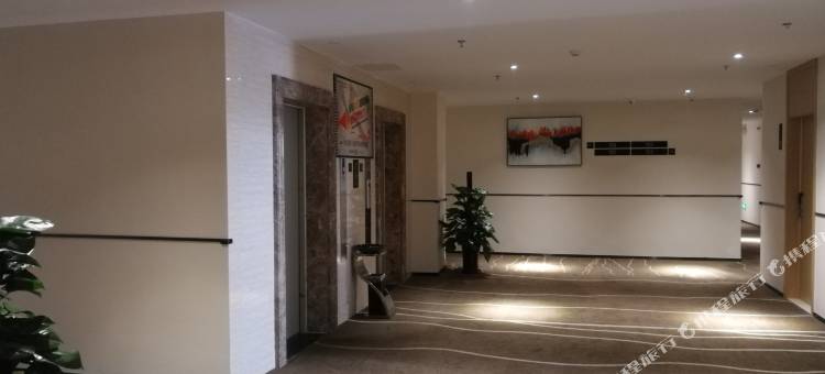 如家睿柏·云酒店(合肥大学城翡翠商城店)图片