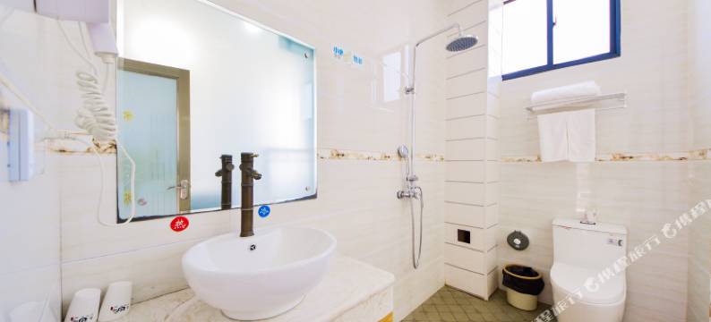 大理巴适吧客栈图片