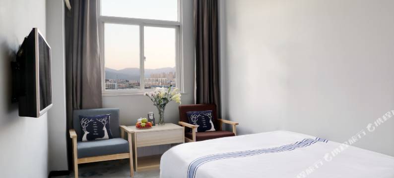 悦丰精品酒店(龙岩动车站店)图片