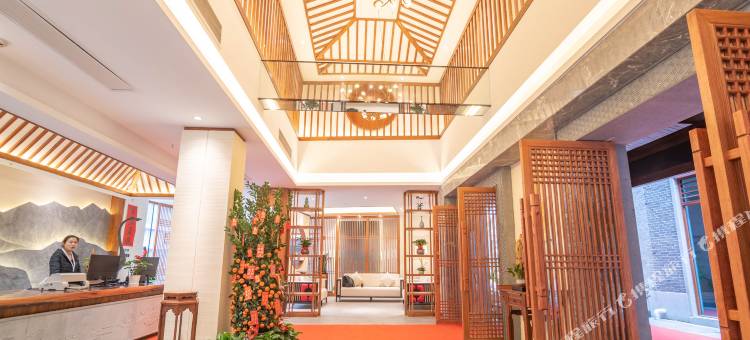 铂顿国际公寓(柳州窑埠古镇东堤码头店)图片