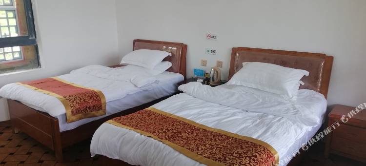 浪卡子羊湖部落家庭旅馆图片