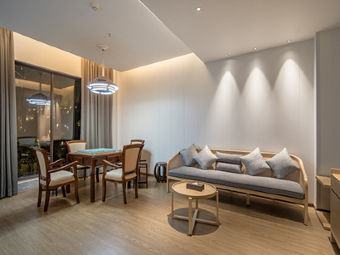 Chengdu Howard Johnson Huashuiwan Hot Springs Resort Over view