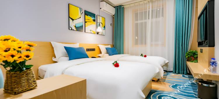 TOWO上品酒店(西安钟鼓楼桥梓口地铁站店)图片