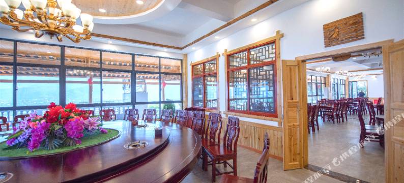 张家界天门山庄度假民宿(天门山景区荷花机场店)图片