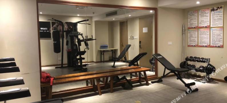 晨曦风情酒店(肇庆七星岩星湖景区店)图片