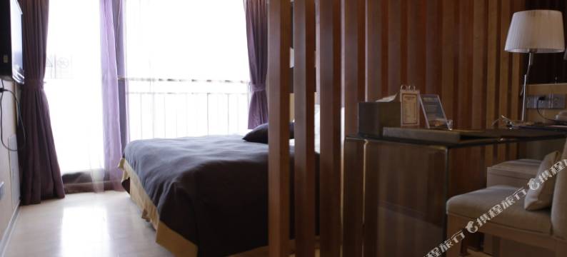 青岛鹿小姐的小屋图片