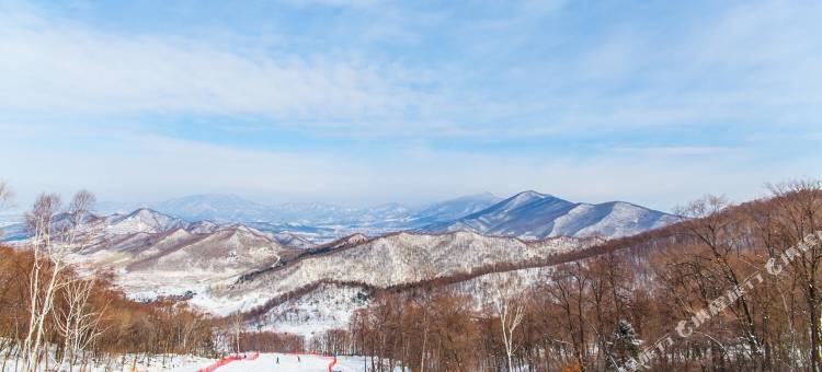 集安市华明假日大酒店图片