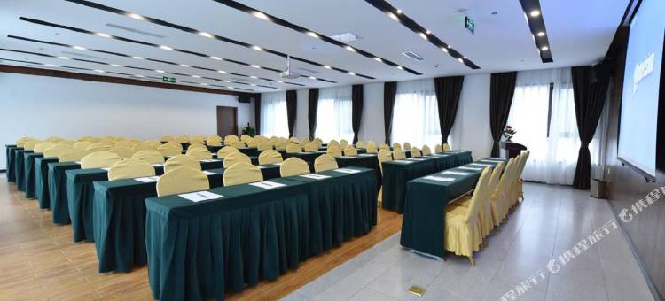 喆啡酒店(成都前锋路地铁站电子科大店)图片